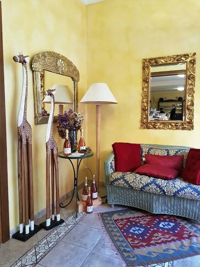 Albergo Fiorita Μπαρντολίνο 3*,